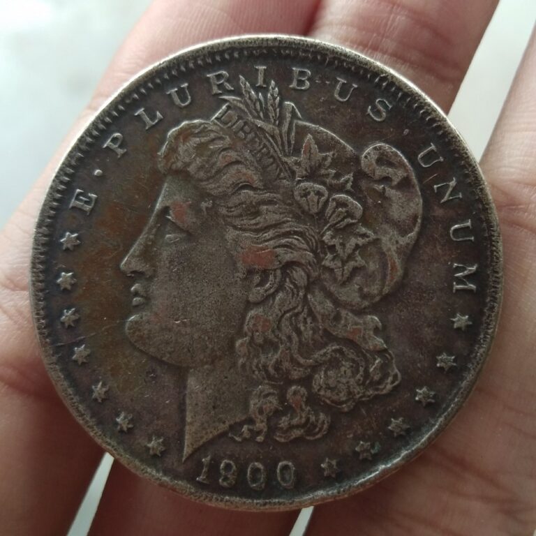 Counterfeit 1904 Morgan silver dollar, obverse